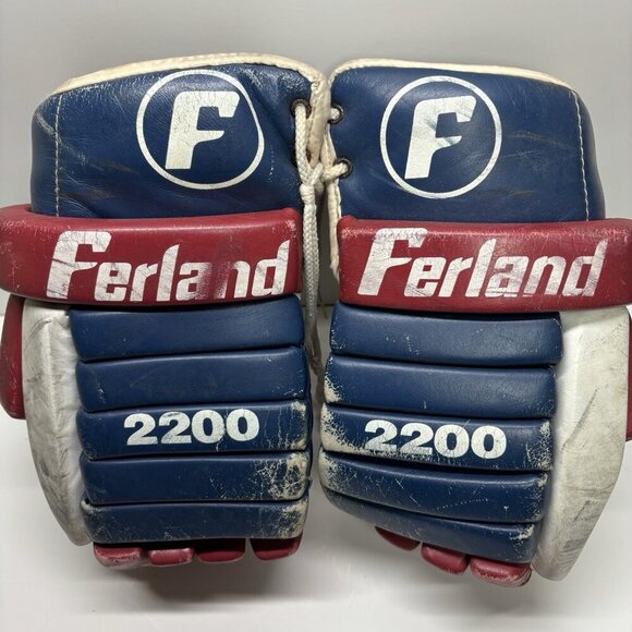 Vintage Leather Blue White Red Ferland 2200 Pro Hockey Player Gloves Habs NHL - Picture 2 of 11
